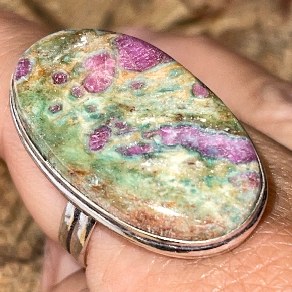 Beautiful Green Ruby Fuchsite Ring 12 1/2 - Picture 10 of 11